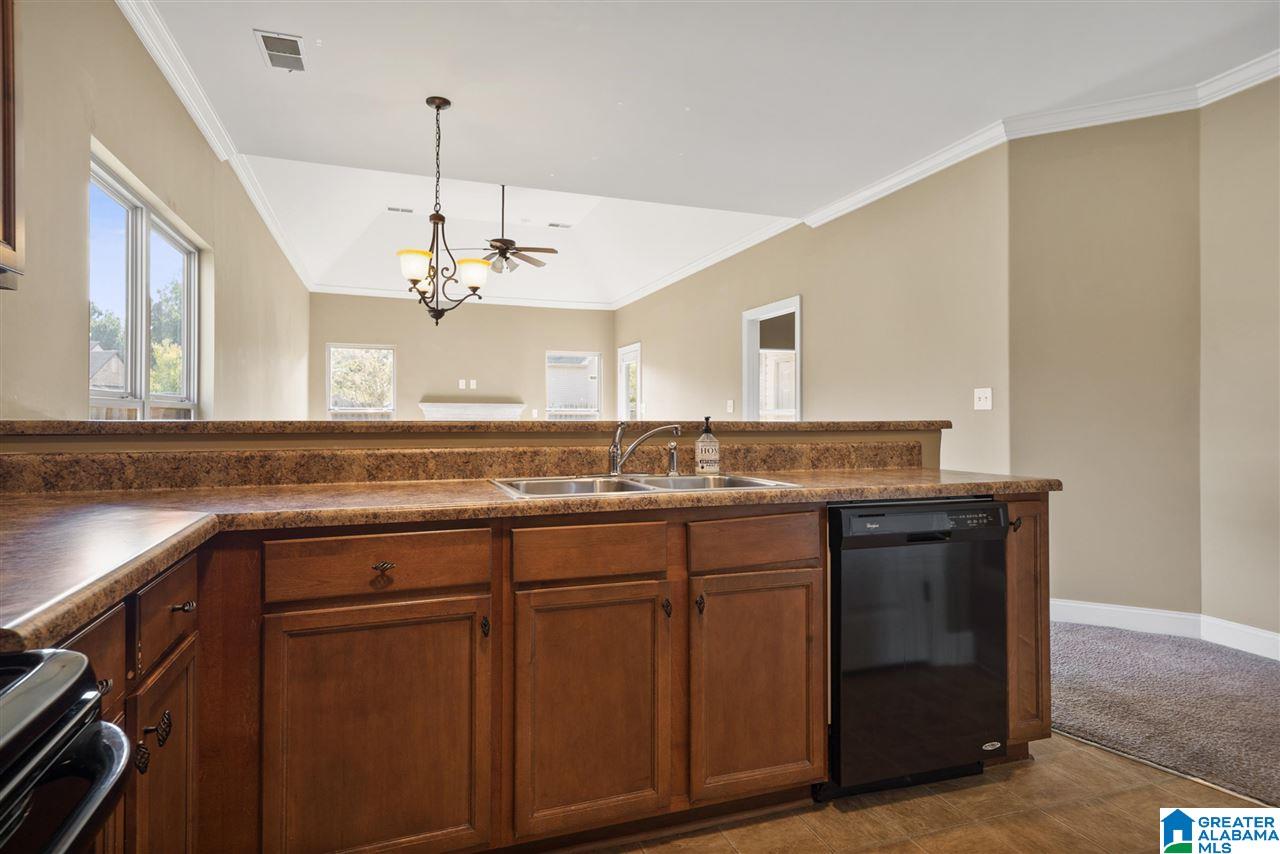 112 Sharpe Street Sterrett, AL 35147 - Photo 9 of 38