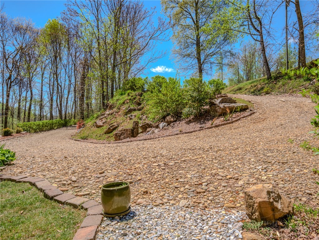 426 Cook Town Road Bakersville, NC 28705 - Photo 41 of 50