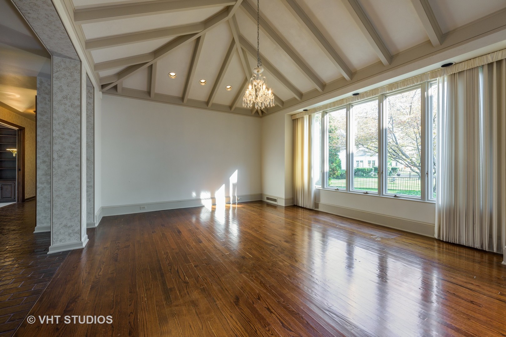 1644 Sunset Ridge Road Northbrook, IL 60062 - Photo 5 of 29
