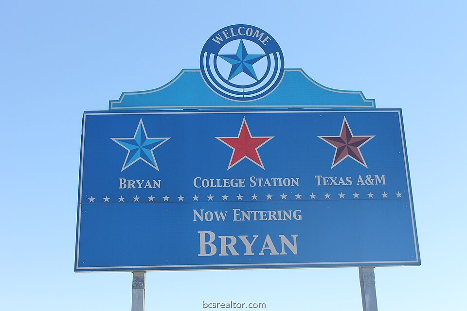 3015 Red Robin Loop Bryan, TX 77802 - Photo 19 of 19 Photo: Billy Hathorn, via Wikimedia Commons, CC BY-SA 3.0.