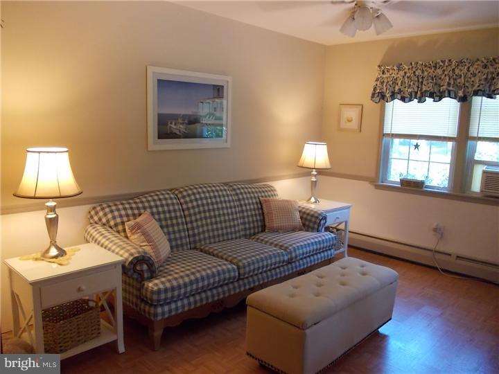 101 Fieldstone Road Levittown, PA 19056 - Photo 12 of 25 Family Room