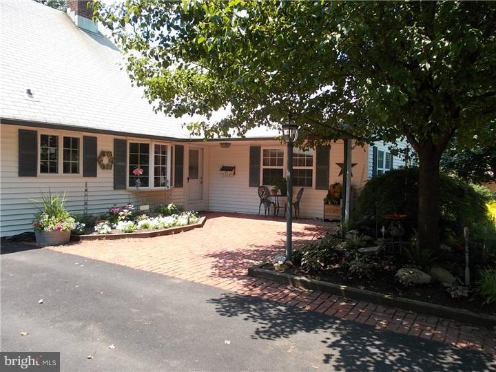 101 Fieldstone Road Levittown, PA 19056 - Photo 3 of 25 Exterior Front