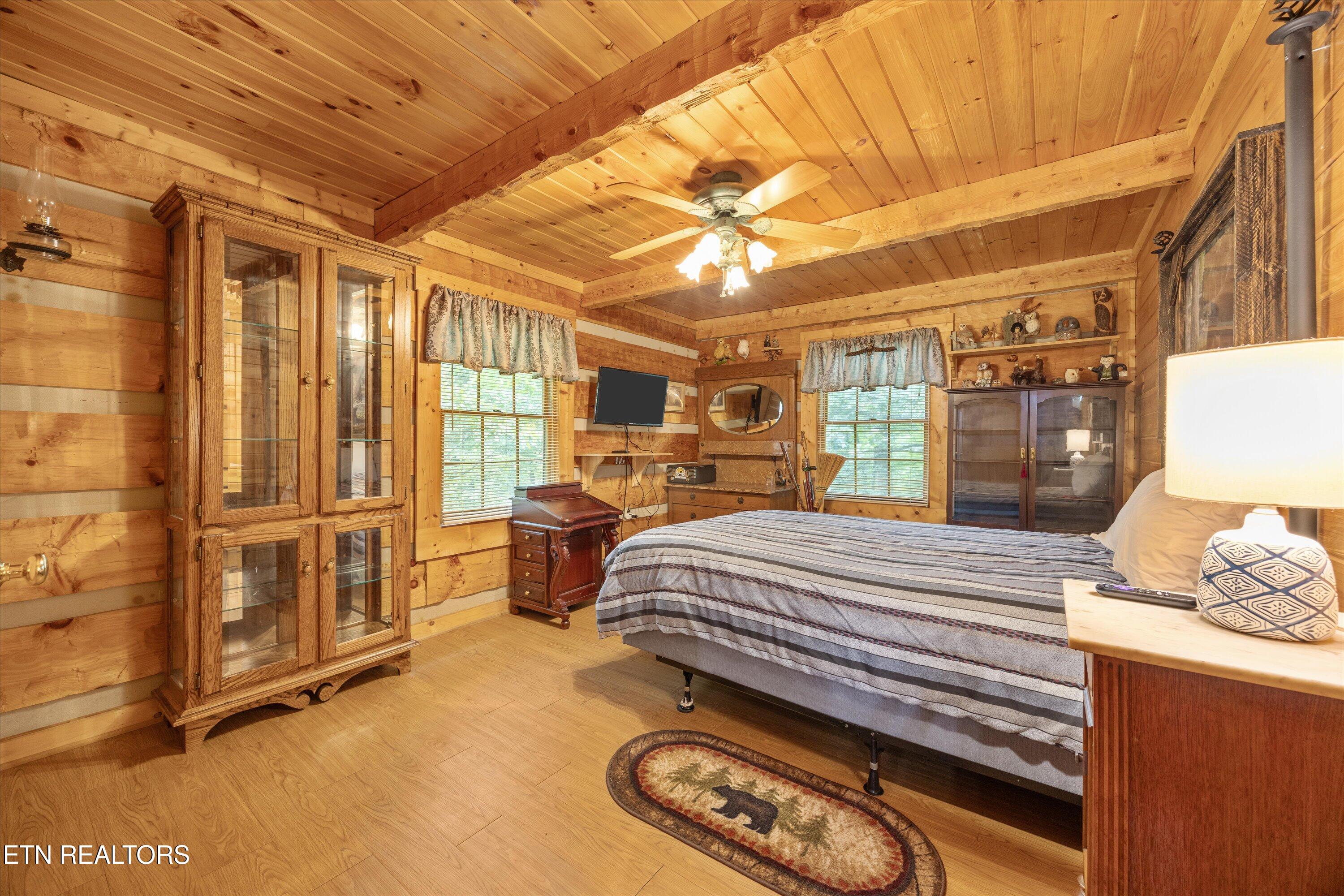 2992 Covemont Road Sevierville, TN 37862 - Photo 13 of 30 2nd Bedroom