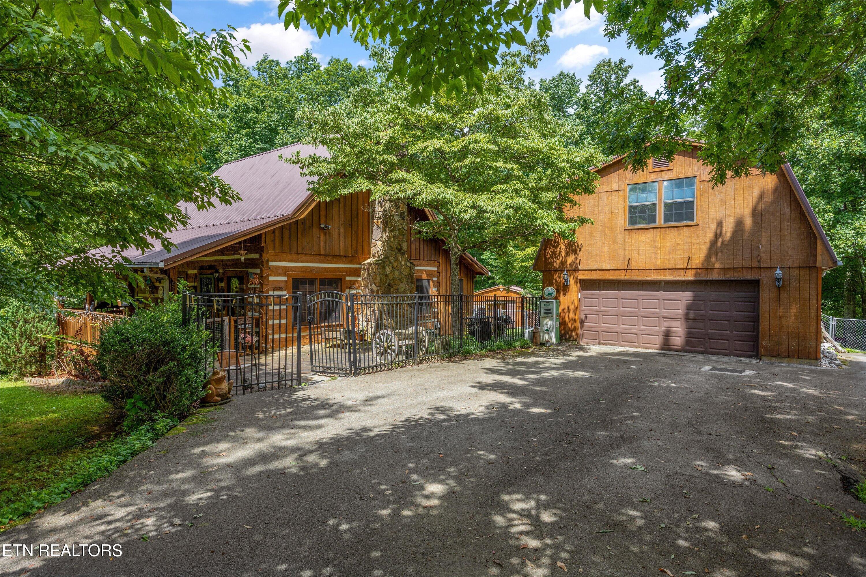 2992 Covemont Road Sevierville, TN 37862 - Photo 2 of 30 Plenty of Parking
