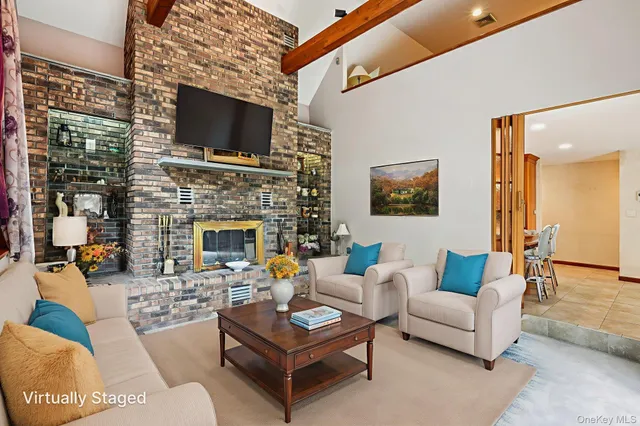 $1,295,000 | 1 Lookout Road, Tuxedo Park, NY 10987