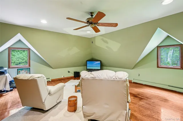 $1,295,000 | 1 Lookout Road, Tuxedo Park, NY 10987