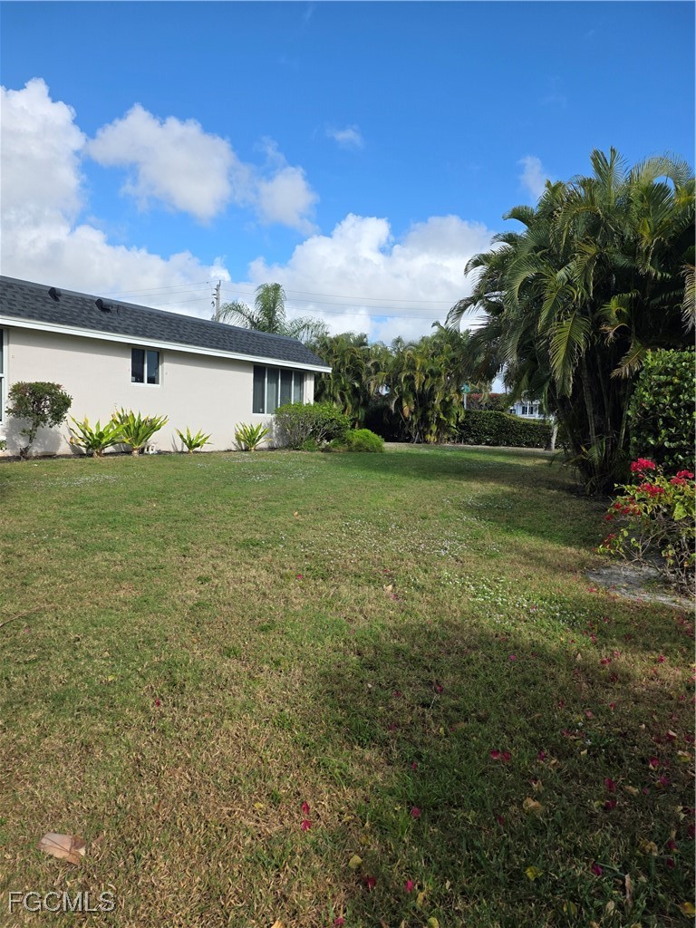 280 Lanchester Court, Unit 38 Naples, FL 34112 - Photo 5 of 26