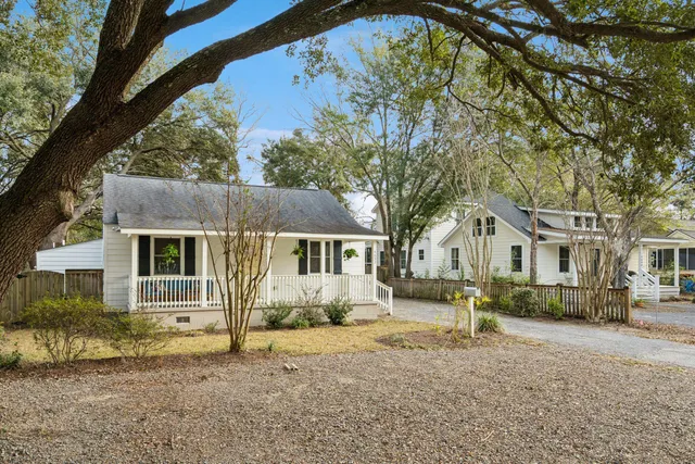 $650,000 | 4632 Holmes Avenue, North Charleston, SC 29405