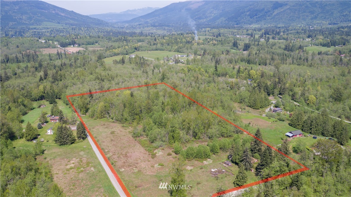 22515 Bridgewater Road Sedro-Woolley, WA 98284 - Photo 1 of 11 Gallery Image 1