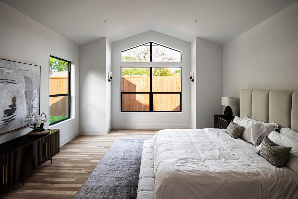 6923 Inverness Lane Dallas, TX 75214 - Photo 18 of 40