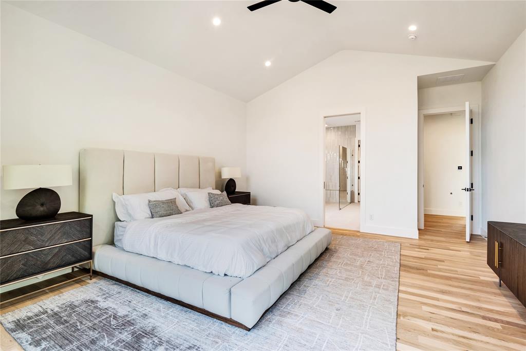 6923 Inverness Lane Dallas, TX 75214 - Photo 19 of 40