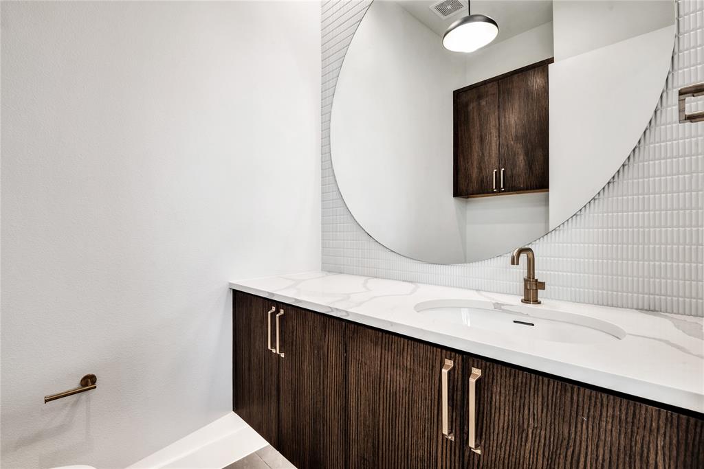 6923 Inverness Lane Dallas, TX 75214 - Photo 25 of 40