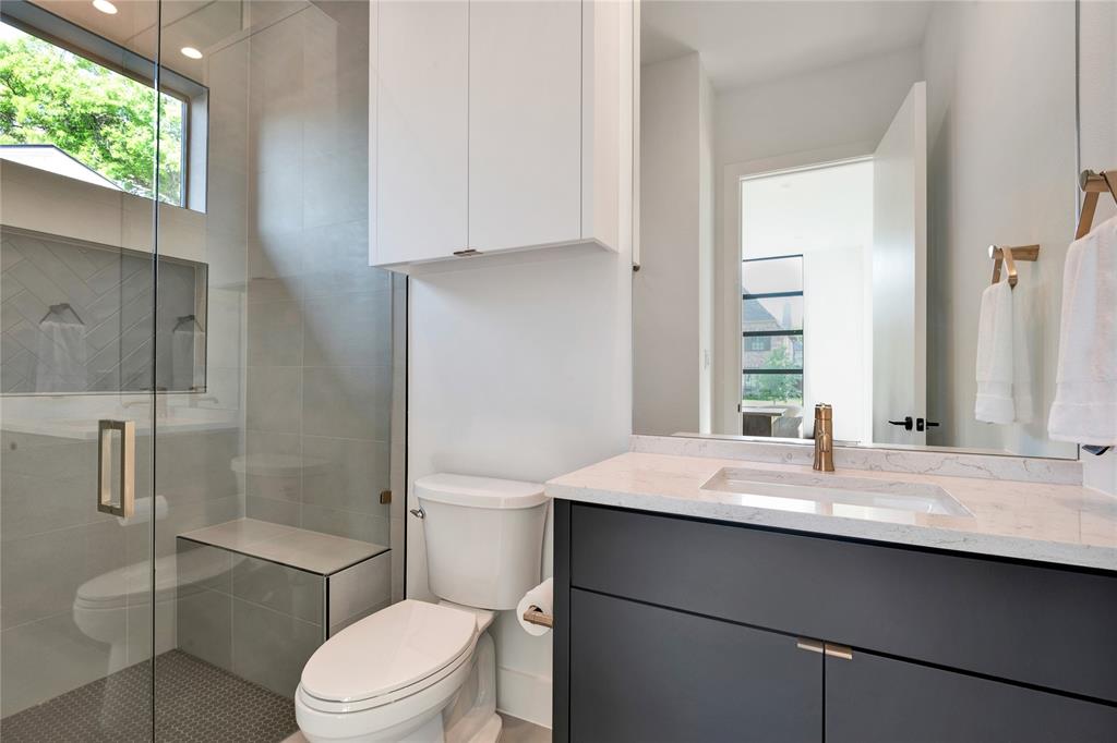 6923 Inverness Lane Dallas, TX 75214 - Photo 26 of 40