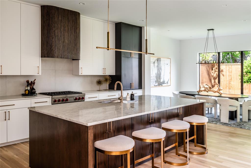 6923 Inverness Lane Dallas, TX 75214 - Photo 9 of 40