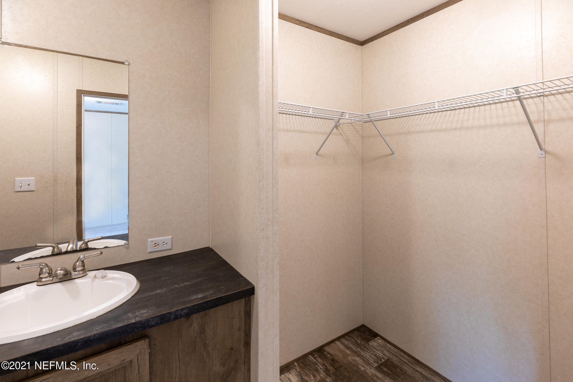5950 Trawick Road Keystone Heights, FL 32656 - Photo 9 of 15 Master Bathroom