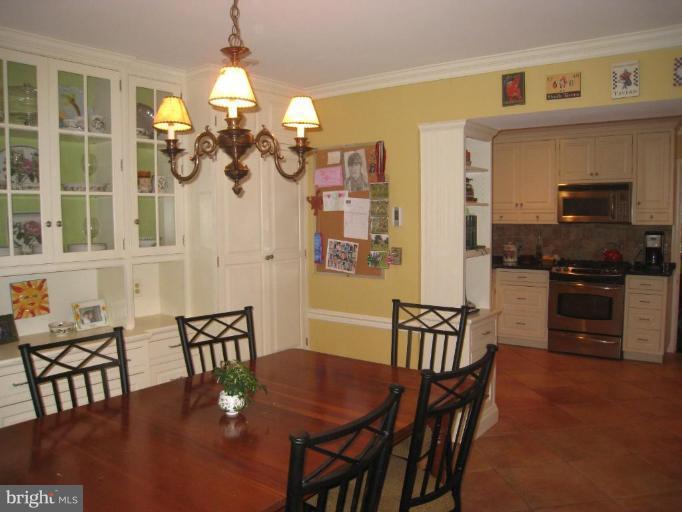 5426 Springlake Way Baltimore, MD 21212 - Photo 6 of 24 Kitchen #2