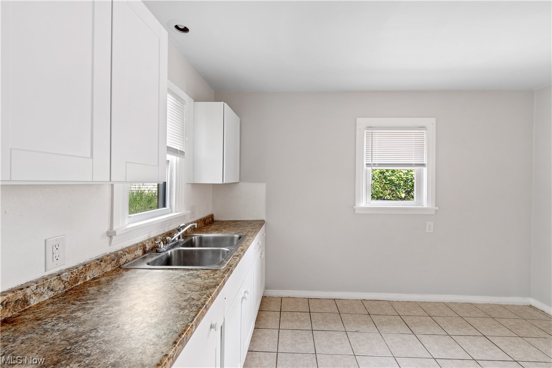610 Stanley Road Akron, OH 44312 - Photo 9 of 23