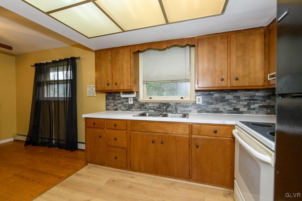 906 Ridge Street Easton, PA 18042 - Photo 10 of 25 Gallery Image 10