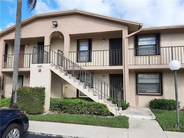 $2,000 | 9466 Boca Cove Circle, Unit 310, Boca Raton, FL 33428