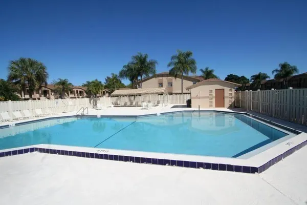 $2,000 | 9466 Boca Cove Circle, Unit 310, Boca Raton, FL 33428