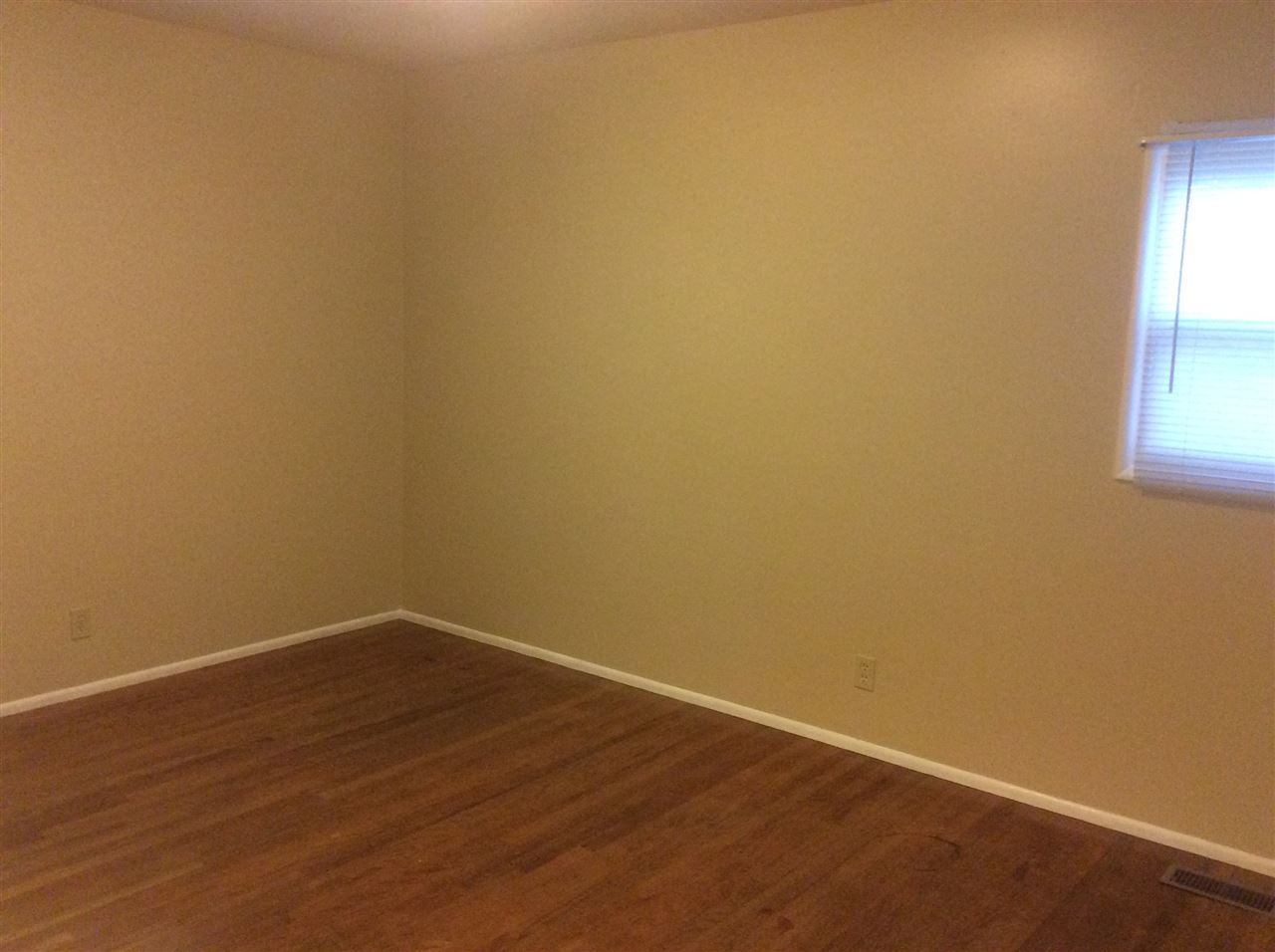4821 Craig Road South Bend, IN 46614 - Photo 10 of 26 Gallery Image 10
