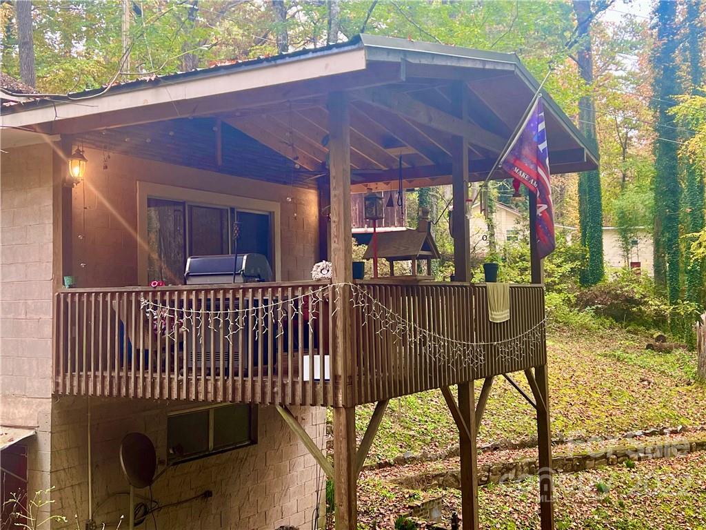 305 Lake Sega Road Brevard, NC 28712 - Photo 11 of 42 Gallery Image 11