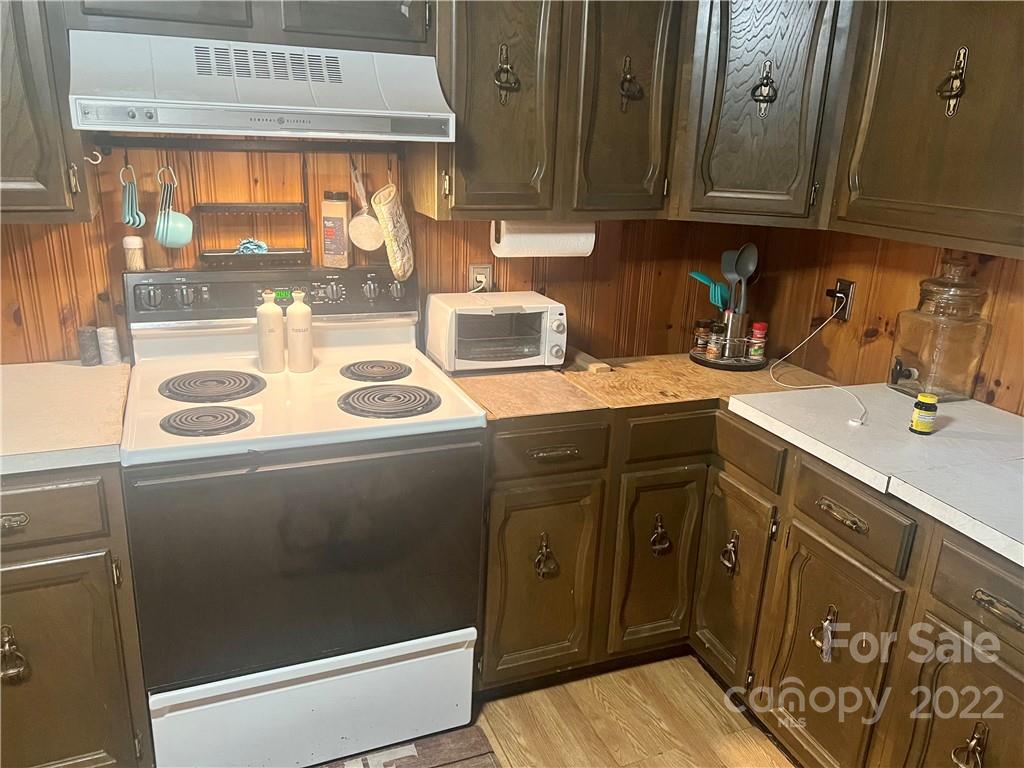 305 Lake Sega Road Brevard, NC 28712 - Photo 16 of 42 Gallery Image 16