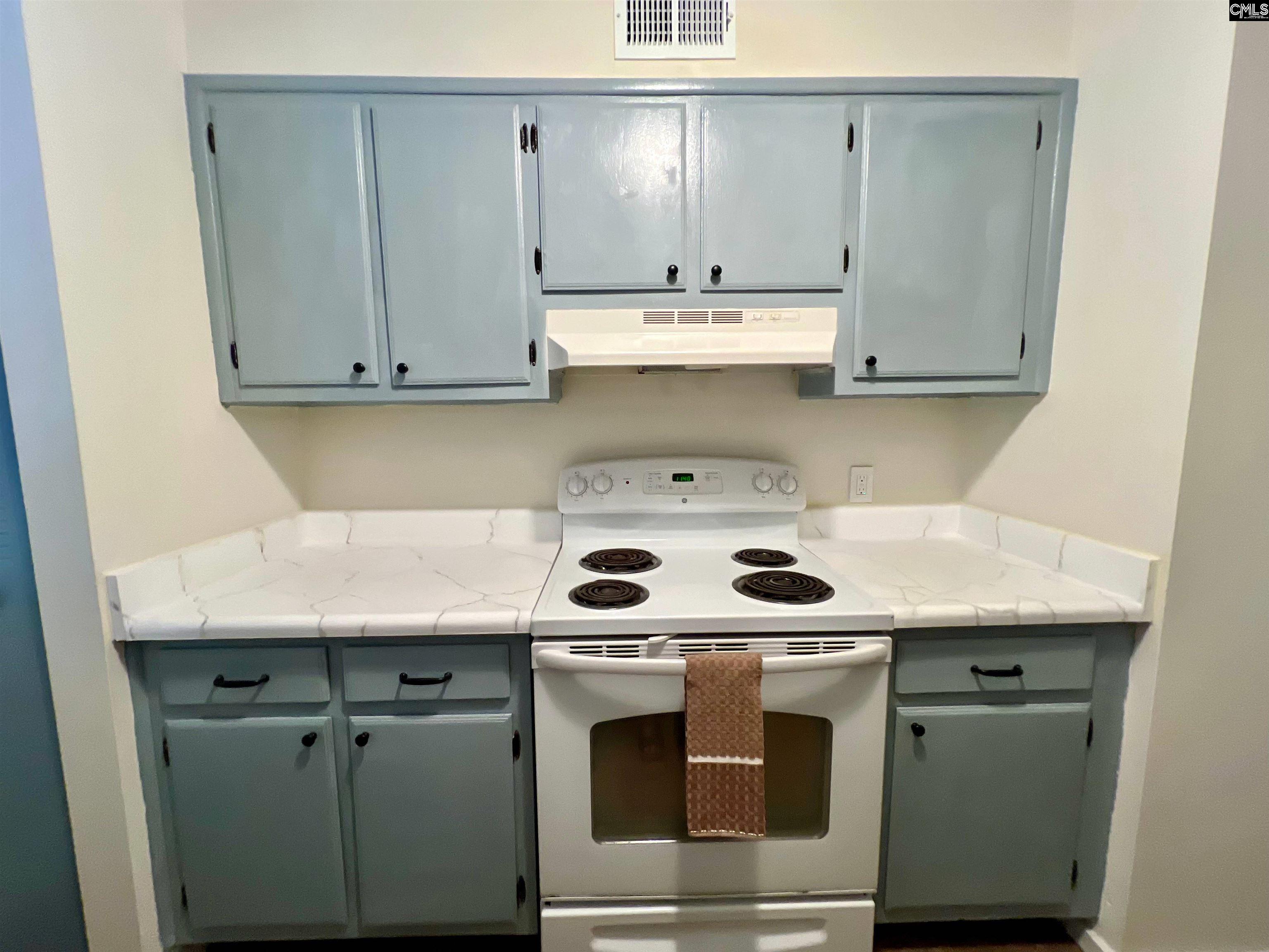 1208 Bush River Road, Unit C10 Columbia, SC 29210 - Photo 3 of 32