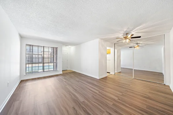 $1,125 | 711 Holiday Drive, Unit 36, Galveston, TX 77550