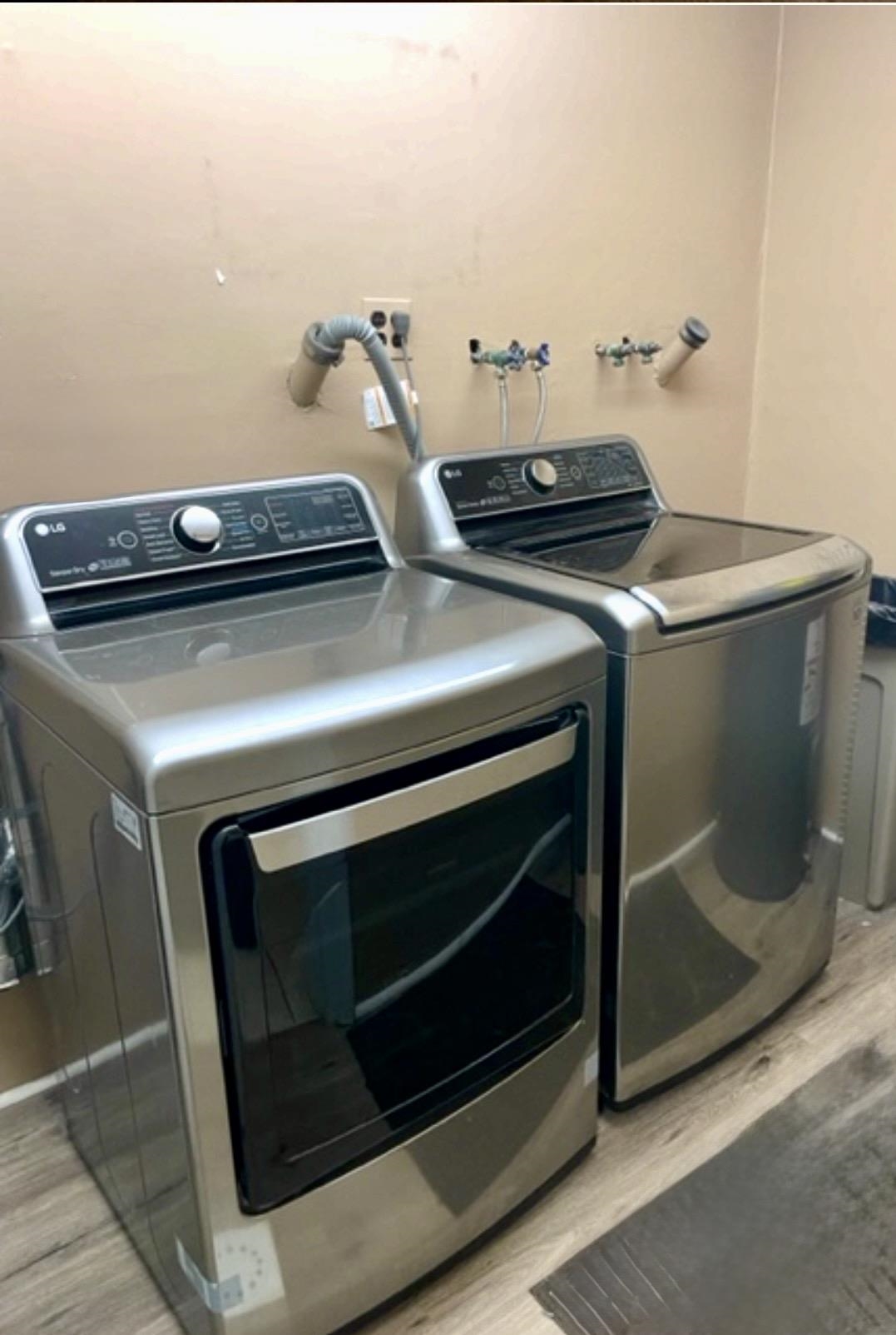 533 Madison Street, Unit 3A Hoboken, NJ 07030 - Photo 11 of 11 a stove top oven sitting inside of a kitchen