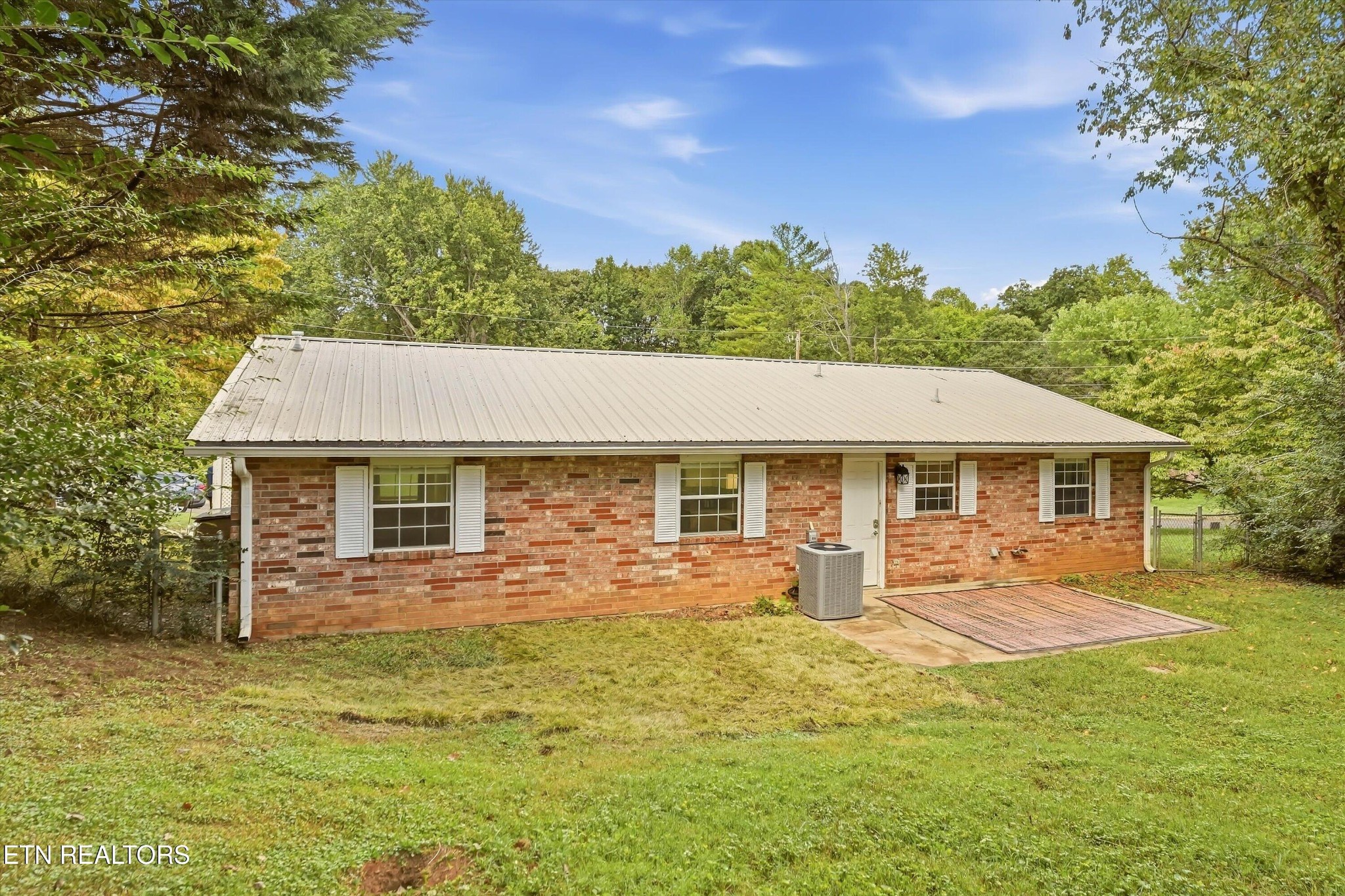 5608 Ridgetop Road Northwest Knoxville, TN 37921 - Photo 22 of 25 Gallery Image 22