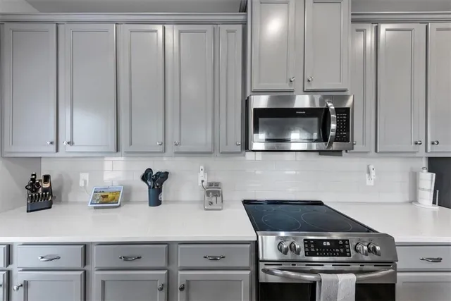 $319,900 | 56 Sepia Oak Drive, Newnan, GA 30263