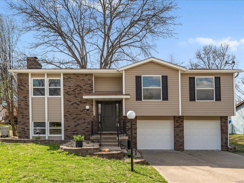 413 San Mateo Drive Belleville, IL 62221 - Photo 1 of 30