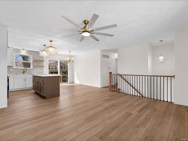 413 San Mateo Drive Belleville, IL 62221 - Photo 13 of 30