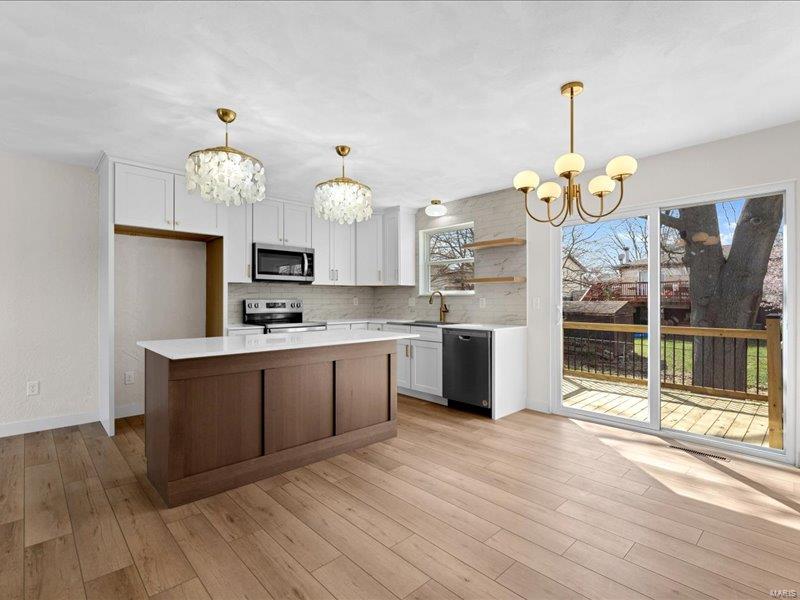 413 San Mateo Drive Belleville, IL 62221 - Photo 8 of 30