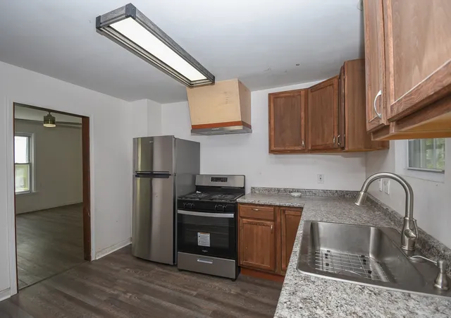 $260,000 | 443 North Ash Street, Waukegan, IL 60085