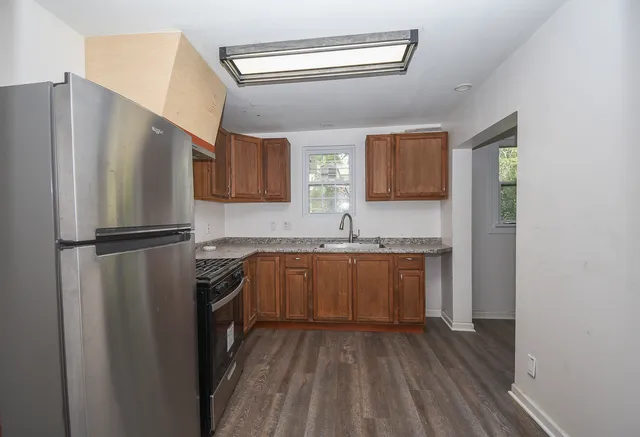 $260,000 | 443 North Ash Street, Waukegan, IL 60085