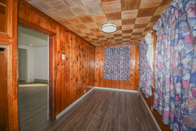 $260,000 | 443 North Ash Street, Waukegan, IL 60085