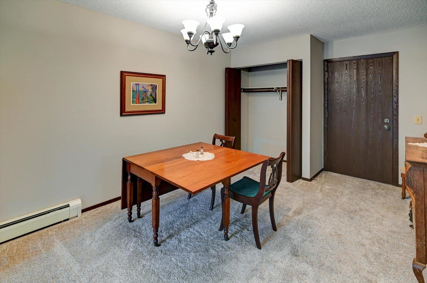 41 Golf Course Road, Unit E Madison, WI 53704 - Photo 4 of 29
