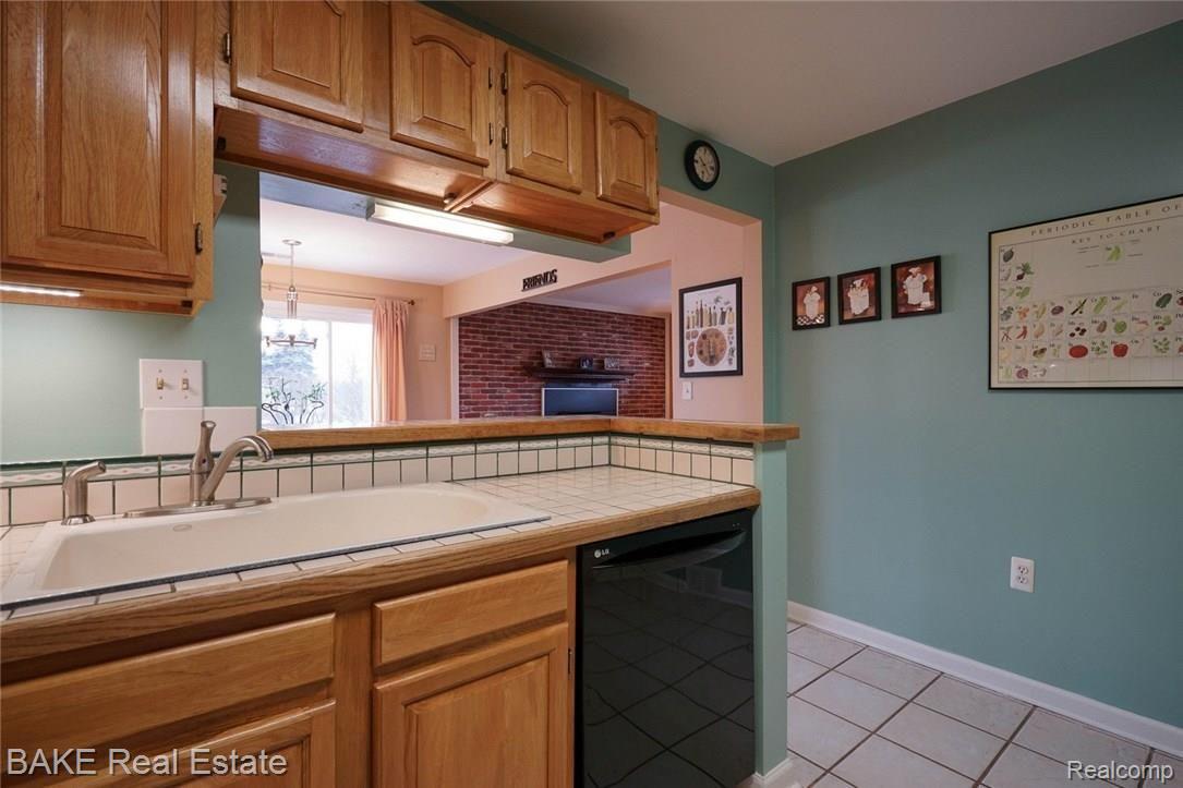 9010 Sheldon Road Plymouth, MI 48170 - Photo 14 of 31 DSC07485northville.jpg