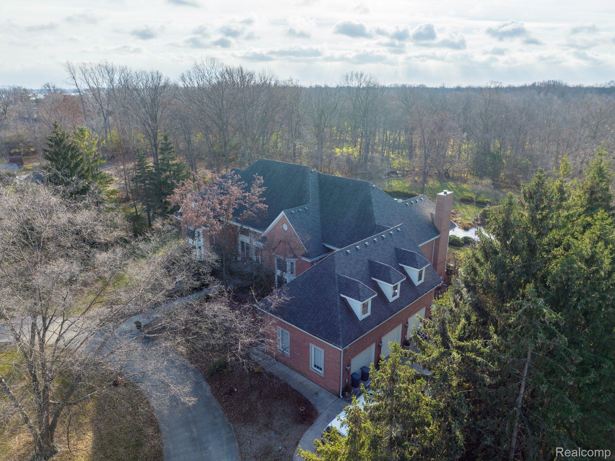8543 Bridge Road Grosse Ile, MI 48138 - Photo 4 of 53 Gallery Image 4