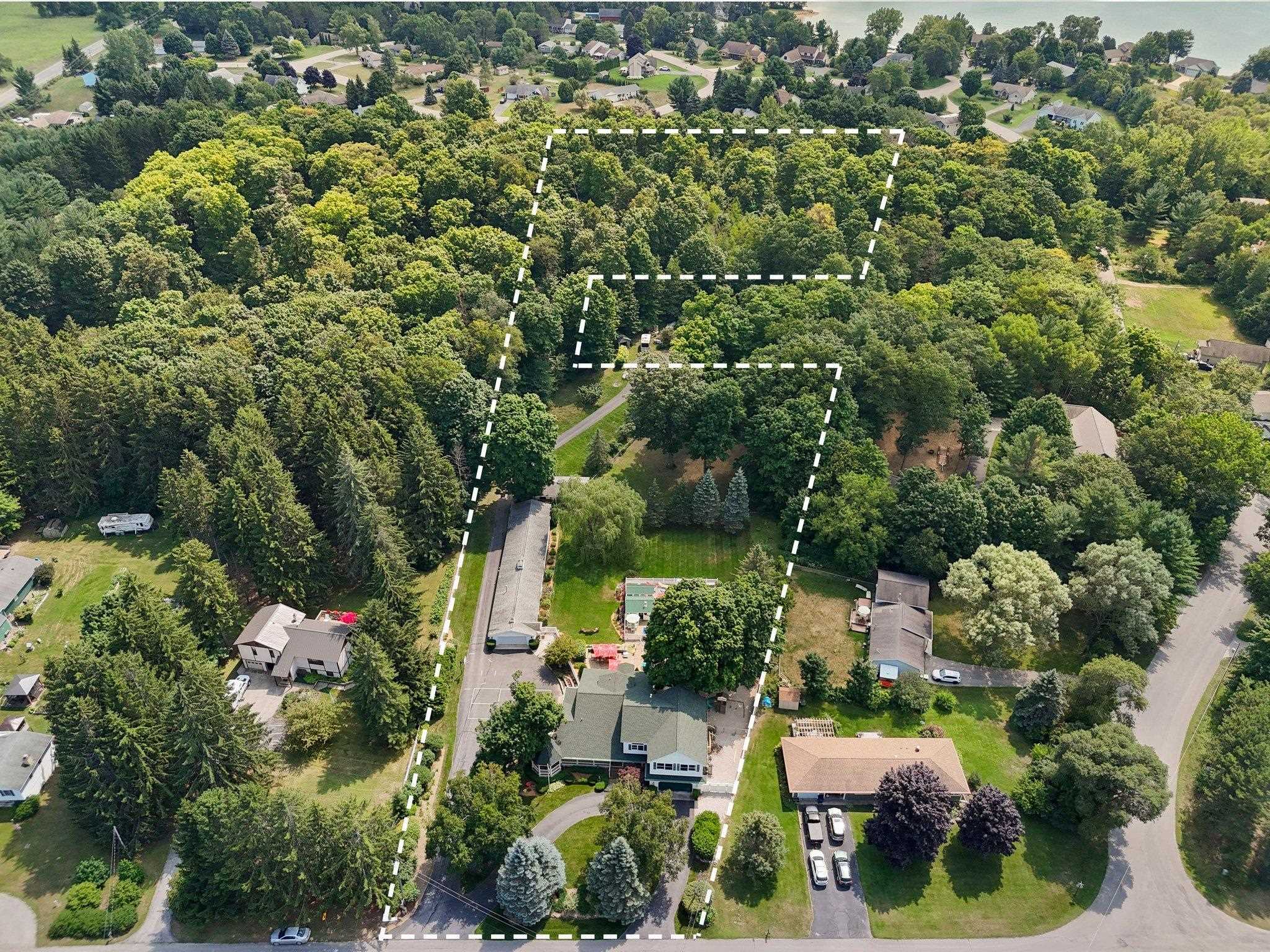 5161 Silver Pines Road Traverse City, MI 49685 - Photo 6 of 99