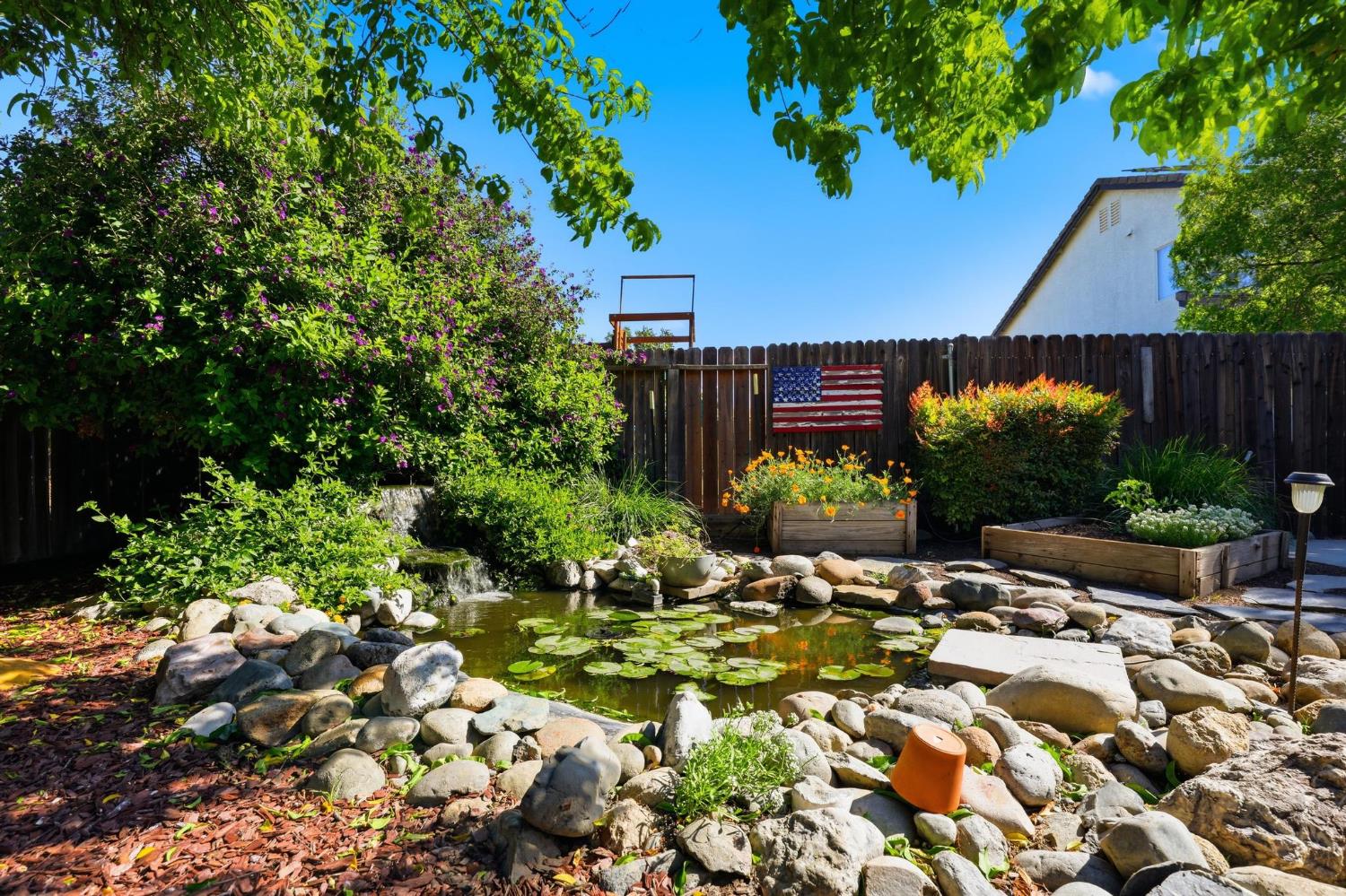 502 Waterfowl Way Williams, CA 95987 - Photo 41 of 51 a backyard of a house with lots of green space