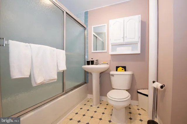 $249,000 | 151 Fountain Street, Philadelphia, PA 19127