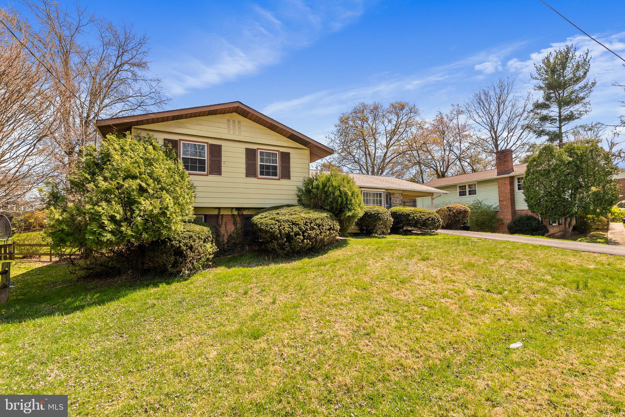 12913 Layhill Road Silver Spring, MD 20906 - Photo 3 of 23