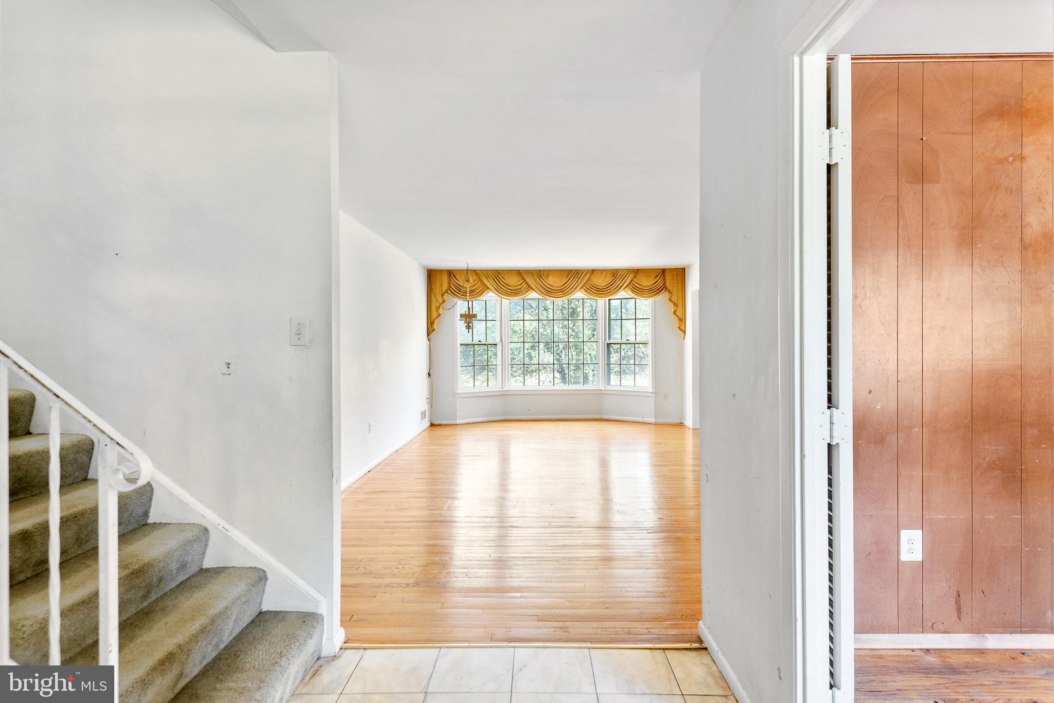 12913 Layhill Road Silver Spring, MD 20906 - Photo 4 of 23