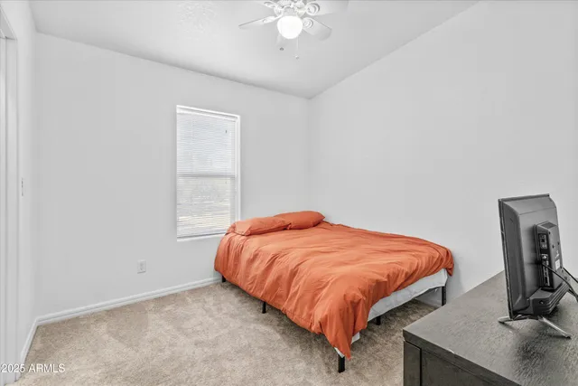 $289,000 | 2327 North North, Vernon, AZ 85940