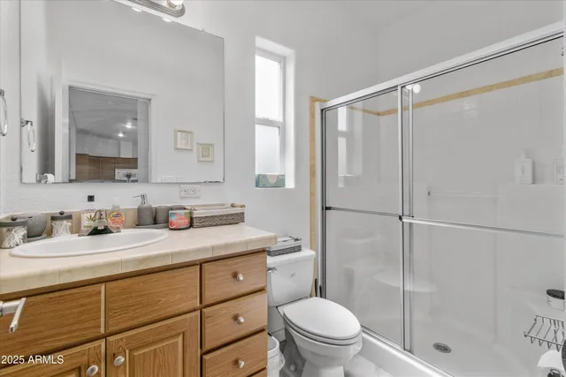 $289,000 | 2327 North North, Vernon, AZ 85940