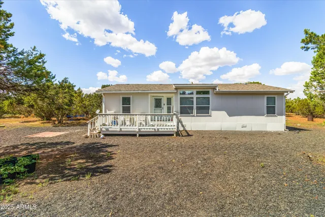 $289,000 | 2327 North North, Vernon, AZ 85940