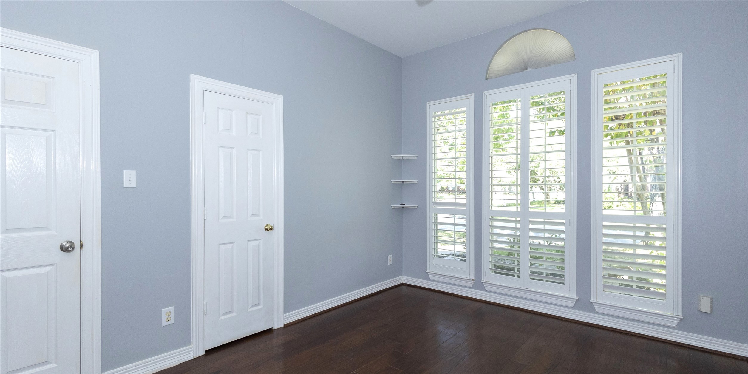 4402 Prince Pine Trail Houston, TX 77059 - Photo 16 of 23 a view of an empty room with a window